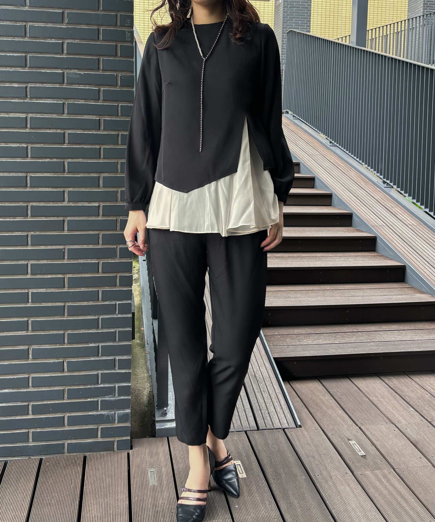 ブラウスキャミソールパンツセレモニースーツ3点セット レイヤード テーパード パンツ 入園式 卒園式 入学式 卒業式 ママ 母 服 セットアップ 同窓会 スーツ 七五三 母親 お宮参り 袖あり 春