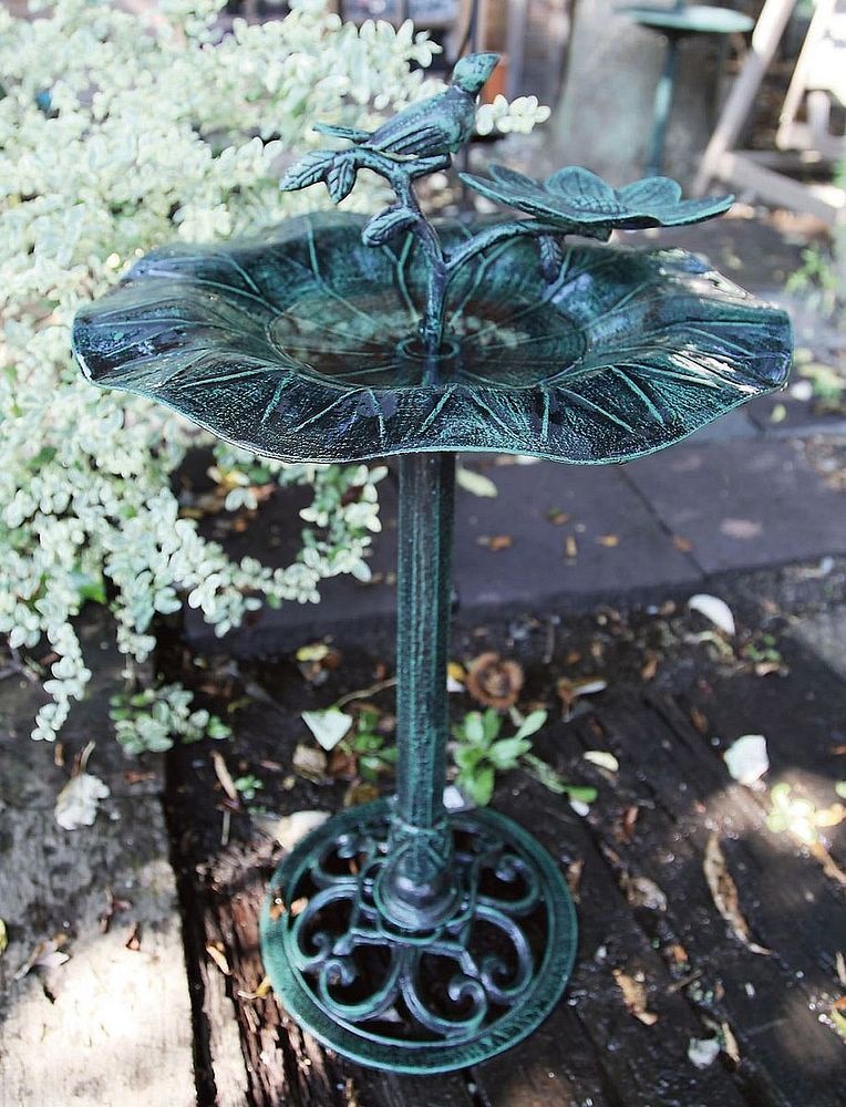 ジャービス商事　ガーデンオブジェ（置物）　えさ台付バードバス　フラワー　13079