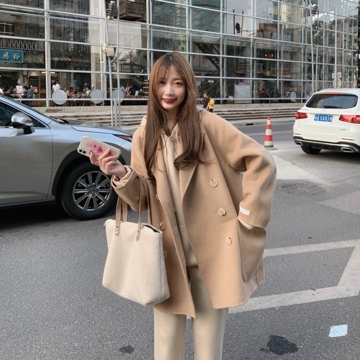 アウター コート 袖あり 長袖 襟付き かわいい 大人可愛い きれいめ シンプル カジュアル 大人 上品 かっこいい 大人女子 こなれ感 エレガント 主役級 存在感 フォーマル 無地 秋 冬 10代