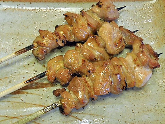 国産鶏 もも串 45g 50本鶏肉焼き鳥 やきとり業務用(fn70082)