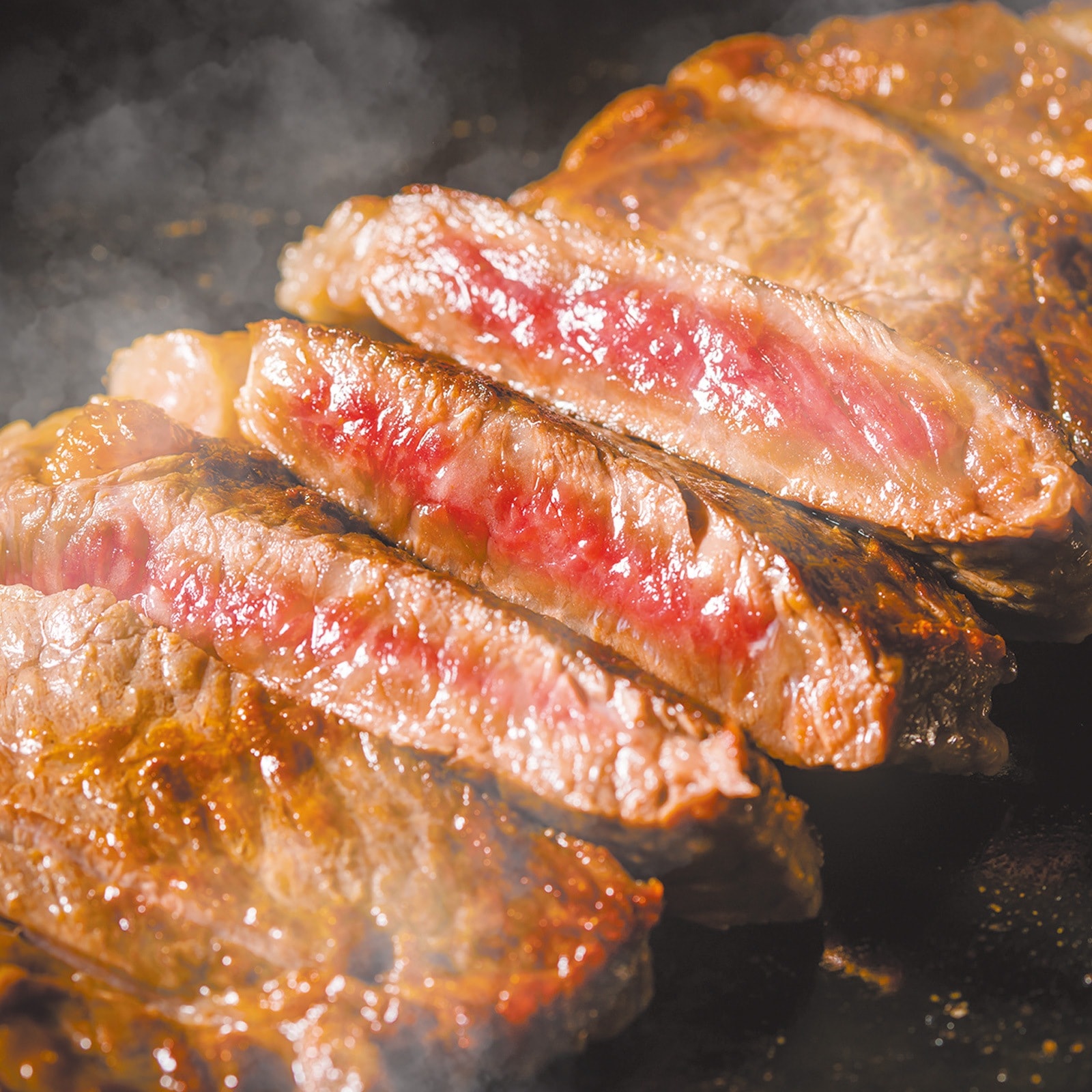 行列のできる焼肉店！「焼肉山河の国産ロースステーキ」500g 焼肉 国産牛 希少部位 ロース 芯 ステーキ 赤身 国産 牛 肉 ロース芯 贅沢 高級部位 5,100円