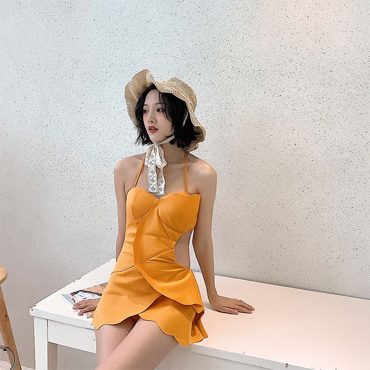 水着 ワンピース レディース フリル 無地 モノキニ 韓国 オールインワン ホルターネック バックレス 大胆 華やか 大人 かわいい おしゃれ きれいめ 体系カバー イベント リゾート 海 ビーチ