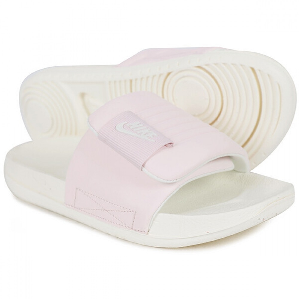 ナイキ W オフコート アジャスト スライド