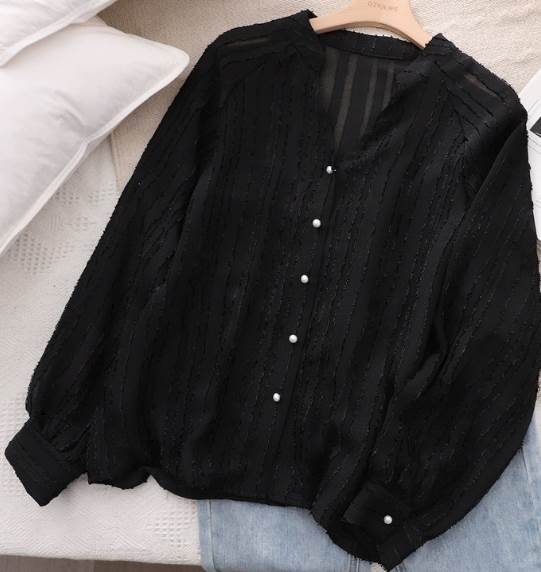 清楚系 トップス シャツ ブラウス 袖あり 長袖 ボリューム袖 Vネック シフォン かわいい 大人可愛い きれいめ シンプル 上品 おしゃれ お洒落 大人女子 こなれ感 ラブリー キュート ガーリー