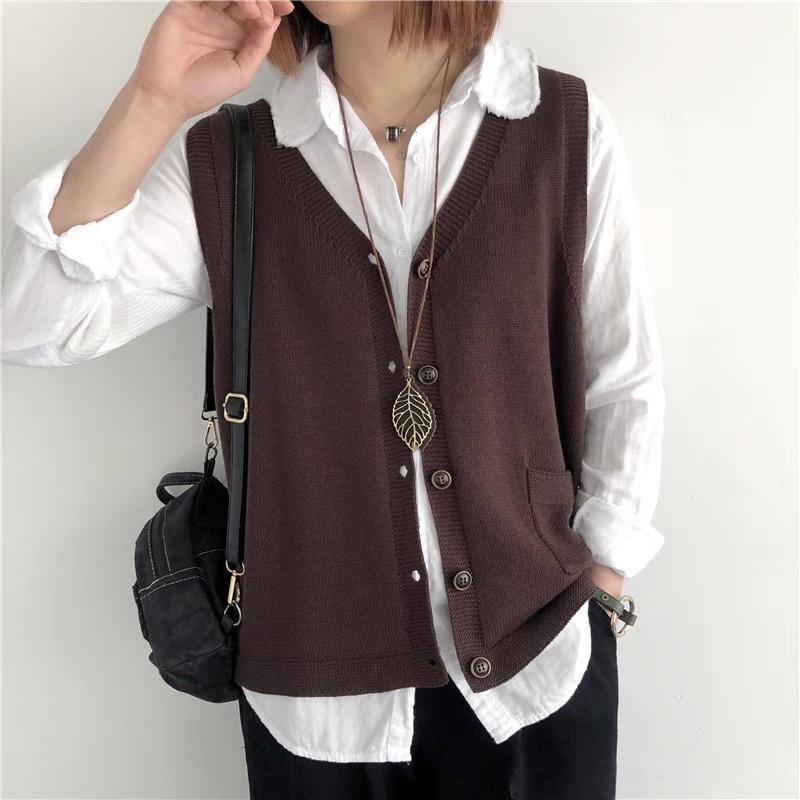 レディース トップス ニット ベスト 前開き アシンメトリー 袖なし ノースリーブ Vネック ストリート ポケット ボタン ヴィンテージ かわいい 大人可愛い きれいめ シンプル カジュアル おしゃれ