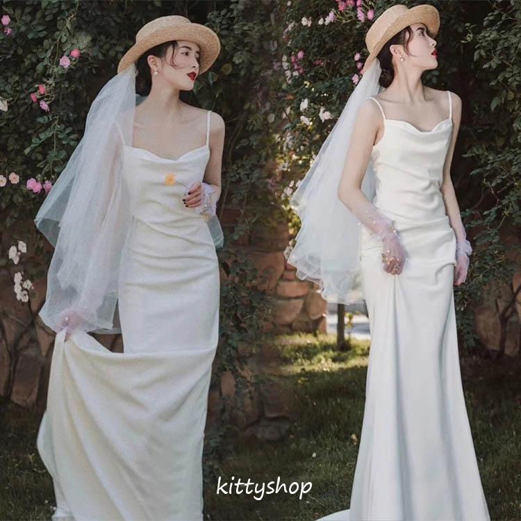 ウェディングドレス スレンダーライン ホワイト タイプワンピース 白 キャミソール オフショルダー 肩出し 結婚式ドレス 二次会ドレス ライト 撮影 海外挙式