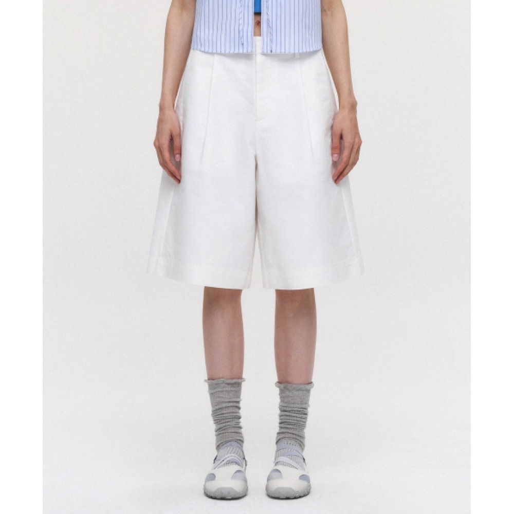 SUARE レディース (レディース) ボーイフィットバミューダパンツホワイト 5,247円