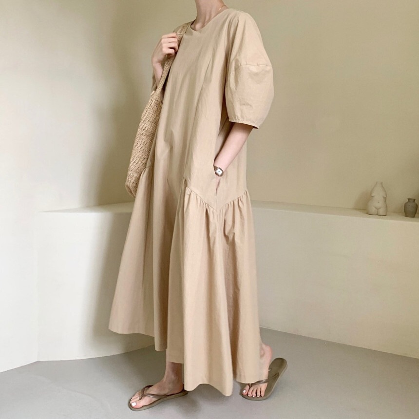 ワンピース カジュアルワンピース イレギュラースカート カジュアル 袖あり 5分袖 五分袖 襟なし ラウンドネック ロング ロング丈 Aライン 大人可愛い きれいめ シンプル 大人 おしゃれ お洒落 5,124円