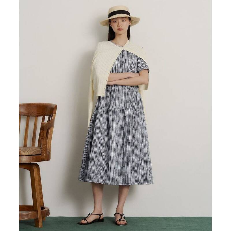 BEANPOLE LADIES ピンタック・サークチェック・ボリュームスリーブワンピース ネイビー (BF6571C12R) BF6571C12R 423068