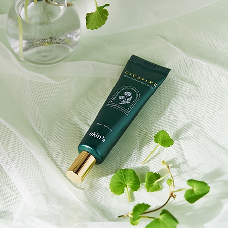 シカゴ派のアイクリーム30ml+マスクパックをプレゼント