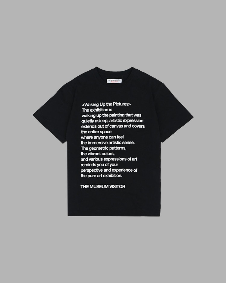 【THE MUSEUM VISITOR】 TMV X UNC LETTERING T-SHIRTS : BLACK