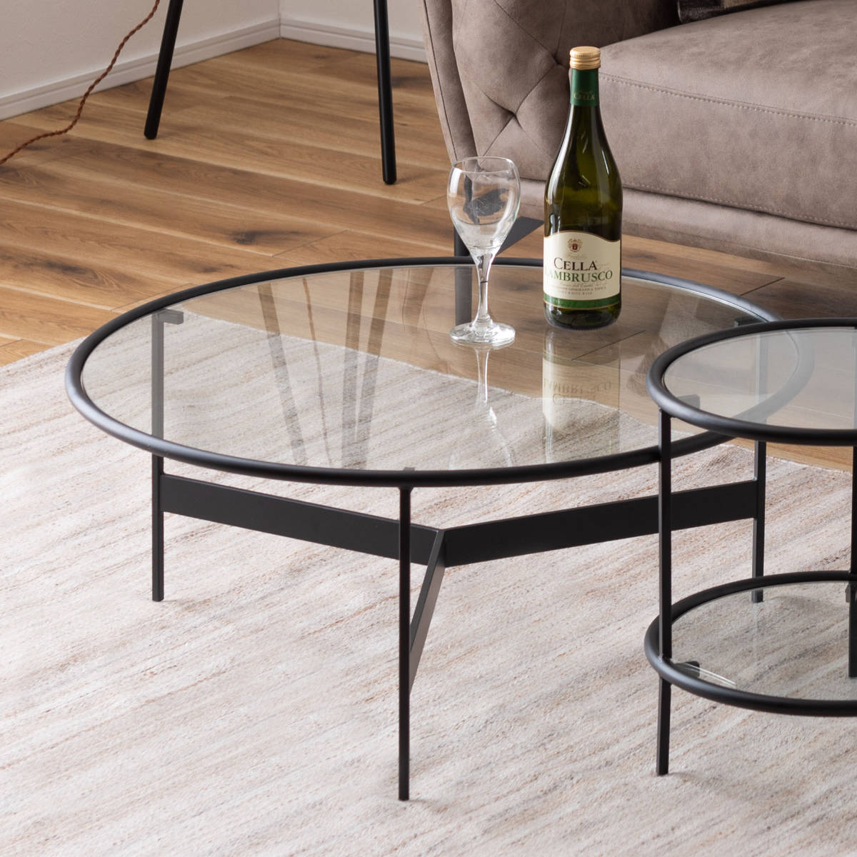 センターテーブル 円型 直径75cm ラウンドガラステーブル ガラス 天板 スチール リビングテーブル ローテーブル テーブル モダン シンプル スタイリッシュ 完成品