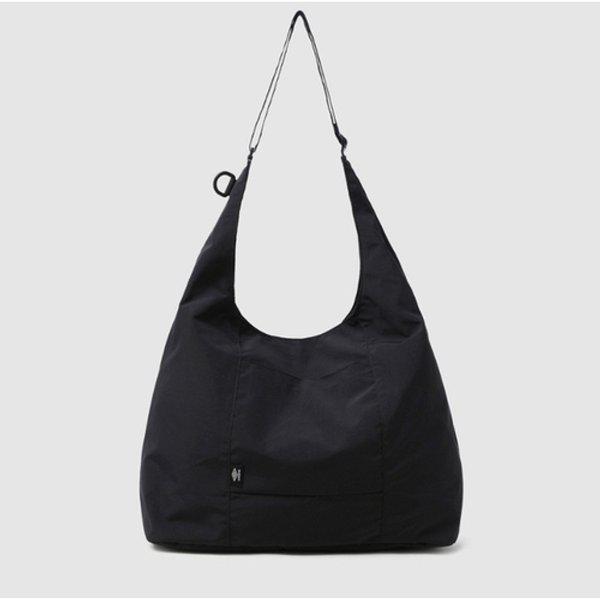 クラシックプラスショッパーバッグ B1 UR123CBG31 BLK0 BLK1 BRS0 DBR1 SRE0