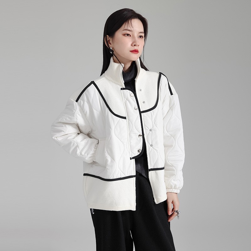 【J.Fashion】 2024春新品 小柄 ニット セーター 中綿コート 巾着 ドッキング色 ジャケット レディース アウター 関連商品は店で購入可能