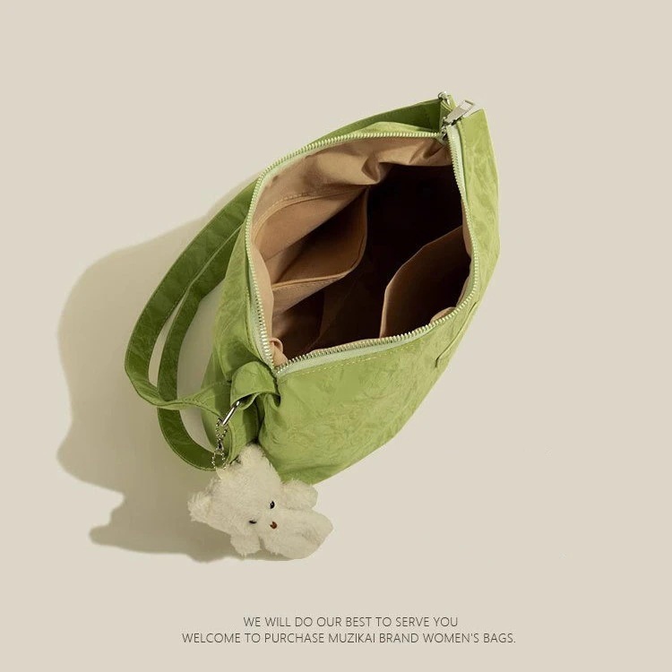 大容量トートバッグ 通勤 ショルダーバッグ 可愛い トートバッグ 軽い 手提げバッグ スマホポーチ パック