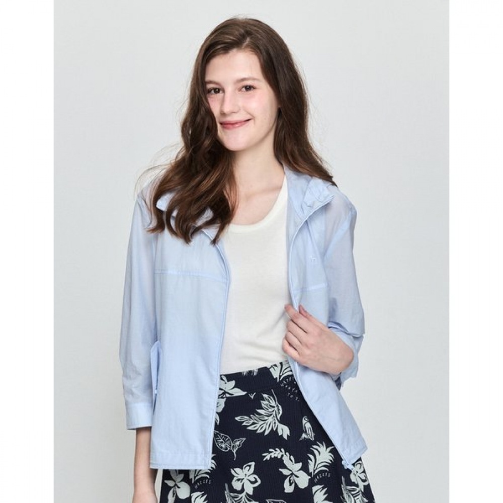 [25SS] ライトウェイトフード付きショートジャンパースカイブルー HSJU5B401B1