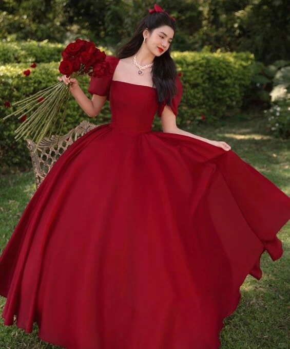 高級感 ロング ワンピース パーティードレス フォトウェディング撮影 可愛い お姫様 成人式ドレス カラードレス コンサート オフショルダー 二次会ドレス 披露宴 ウェディングドレス 結婚式ドレス き