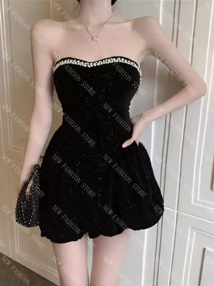 フランスの高級黒のイブニングドレスの女性-72 5,731円