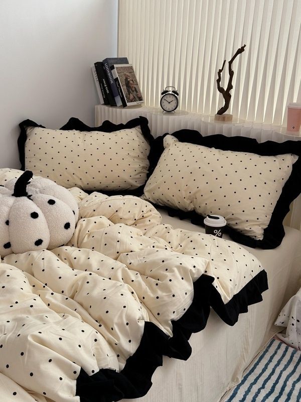 やさしい ins風 韓国ファッション シーツの純色 3つのセット 布団カバー せんじょうめん 宿舎 学生 レース本