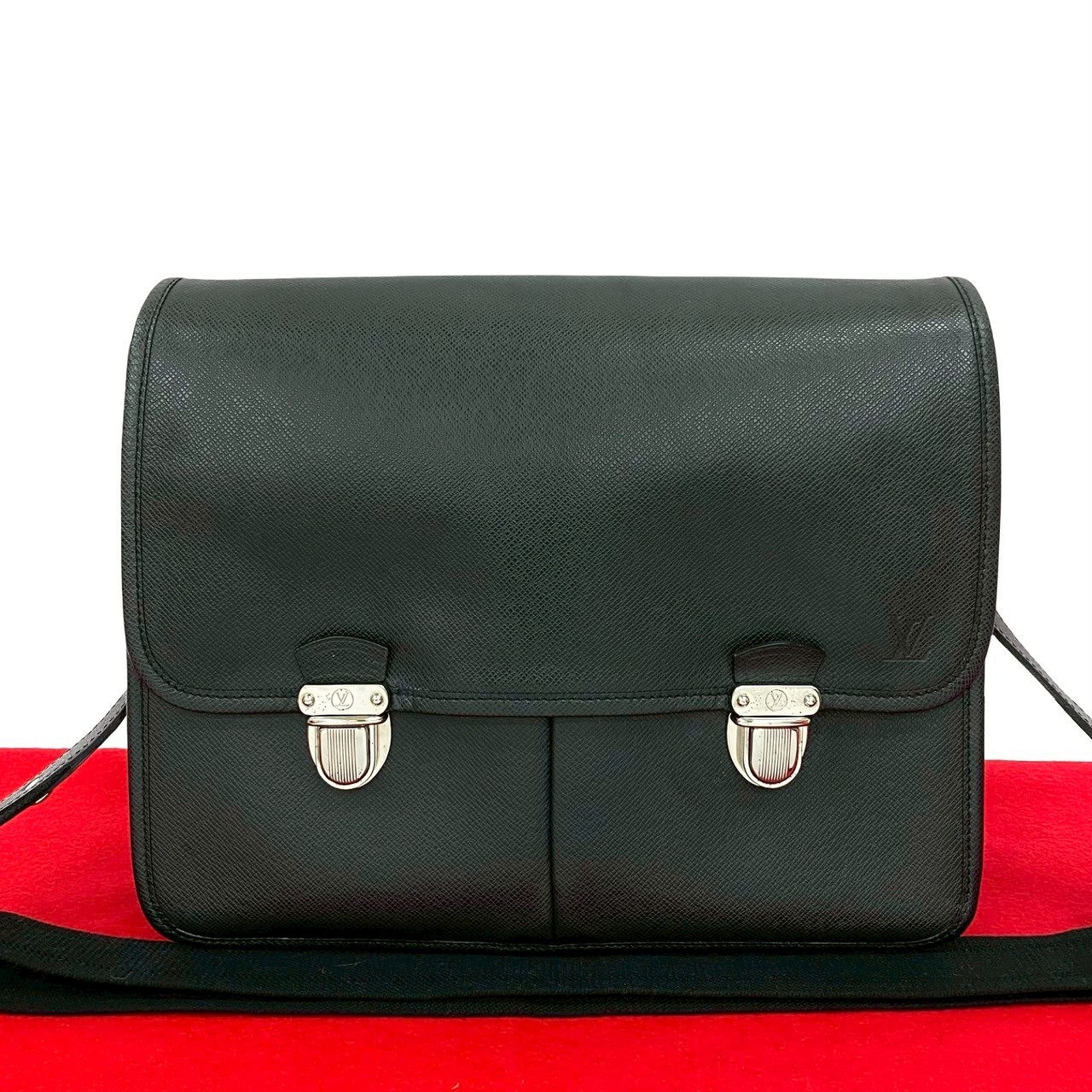 アレクセイ タイガショルダーバッグ レザー ブラック 459-6