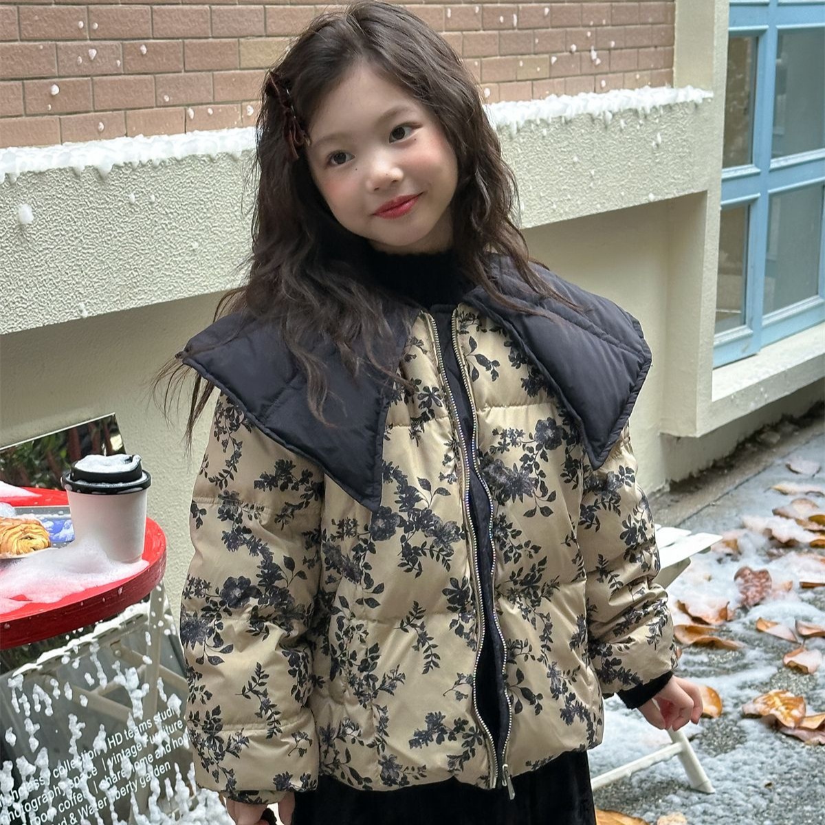 子供服女の子ダウンジャケット 2024 年冬新しい韓国スタイル花柄ダウンジャケット子供厚みジャケットトレンド