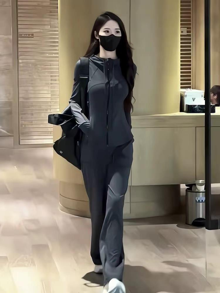 ハイエンドのカスタマイズ-女性用ヨーロッパカジュアルスポーツウェアスーツ春と秋のスタイルファッショナブルスリムスリムスウェットシャツランニングツーピースセット