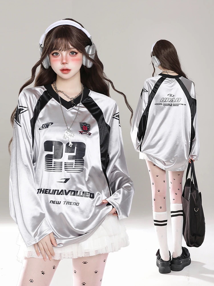 秋冬 トレンドトップスバイカラー23長袖 かわいいTシャツレディース韓国風ロゴ衣装ルーズゆったりカジュアルおしゃれサイズスリーブVネックシルエットファッション系ロングサイドシャツK-POP春