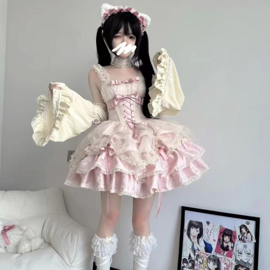 ロリータ ワンピースバースデードレスのコスプレ衣装です