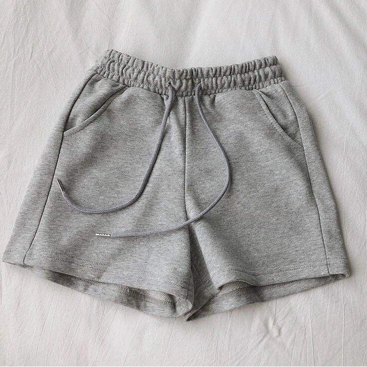 ルームウェア 部屋着 ショートパンツ スウェット レディース ファッション 春 夏 可愛い 楽ちん ラフ カジュアル シンプル 休日 普段着 体型カバー ゆる ショート丈 オールシーズン