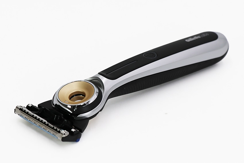 【正規品】 Labs ヒーテッドレーザー 髭剃り カミソリ 替え刃2個付メンズシェーバー