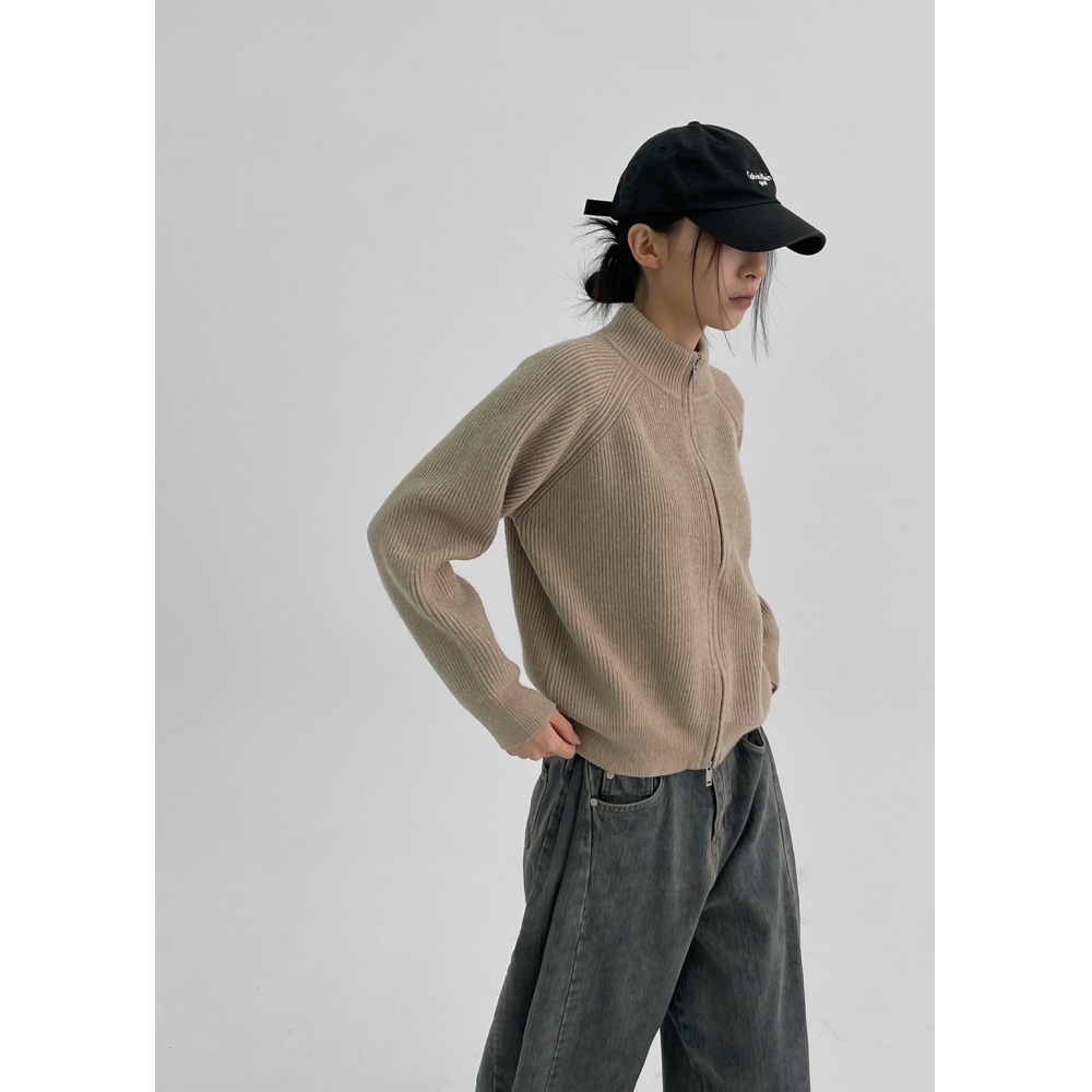 ブラックアップ [製] キャマーソフトニットジップアップ