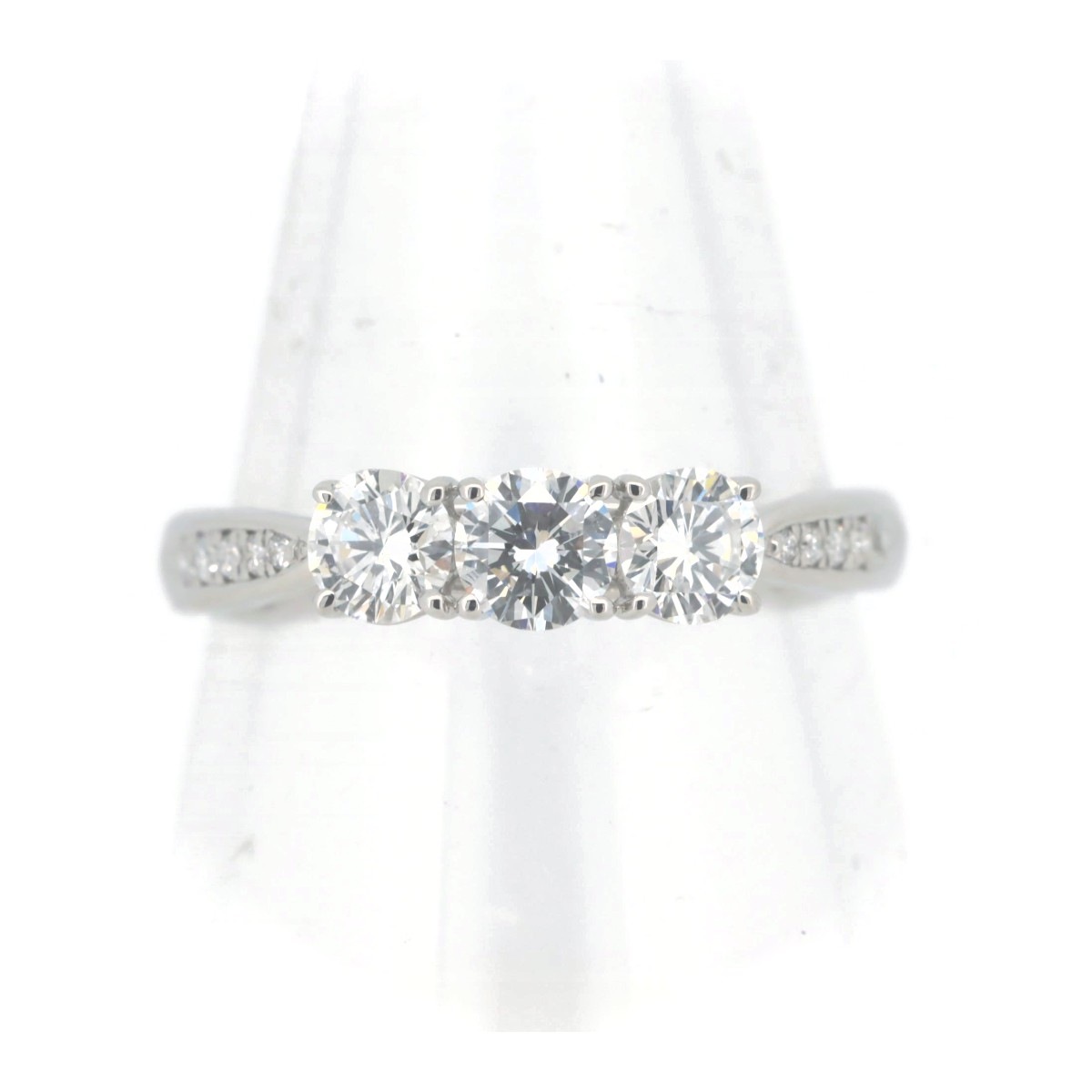 トリロジー ダイヤモンド リング 指輪 1.00ct 0.10ct 18号 Pt900(プラチナ) 質屋出品