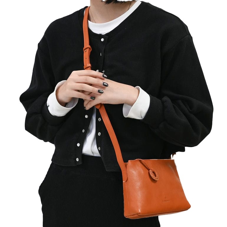 ショルダーバッグ クロスボディバッグ テッサ キャラメル レディース BCR365PV0001CA114B