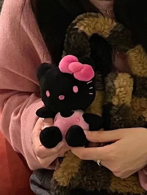 ブラック ハローキティ ブラック レザー ペンダント キーリング ブラック ピンク Kt 猫 ハローキティ かわいい人形 ランドセル ペンダント 女性用