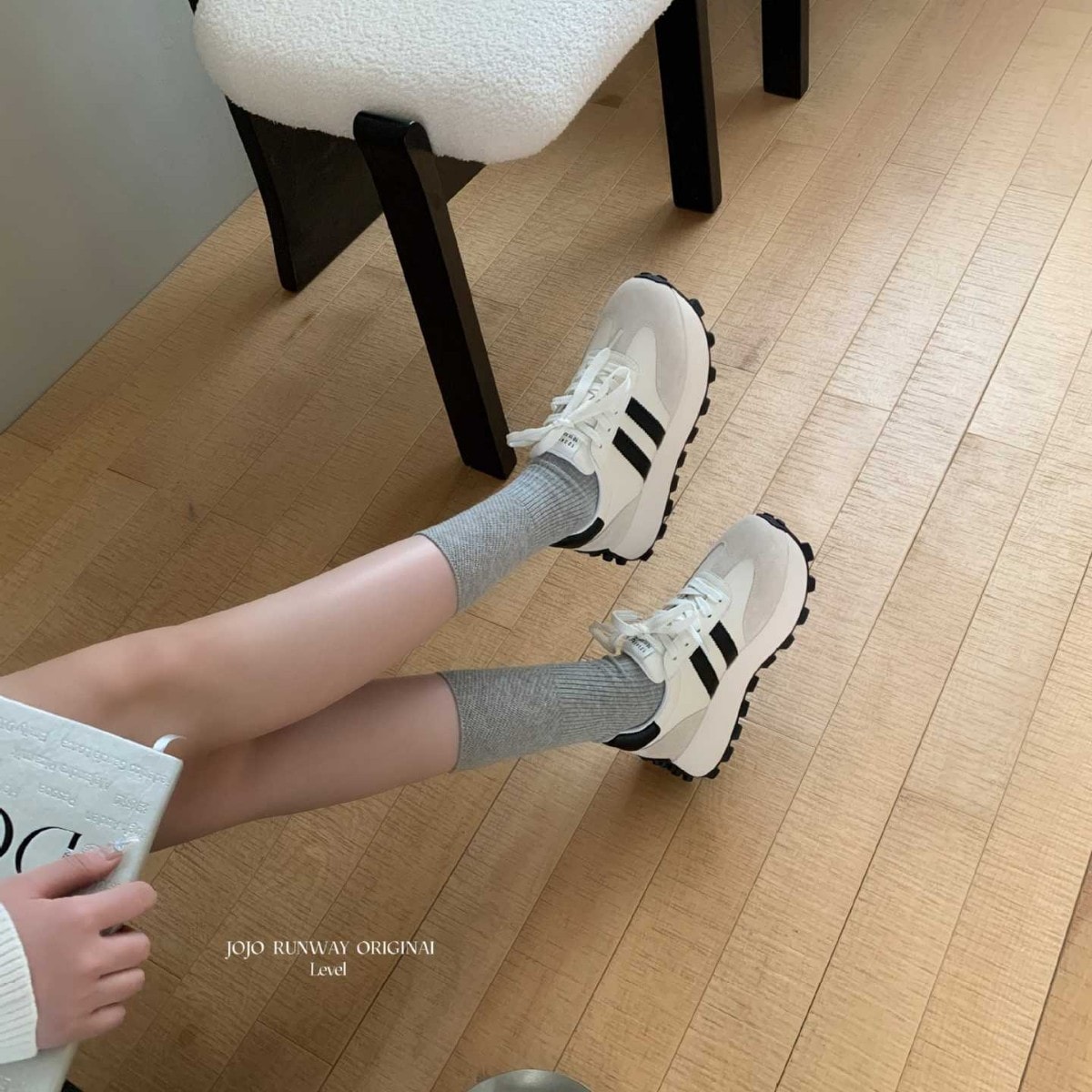 本物の革の濃厚なフォレストガンプシューズ2025春新年カジュアル快適な快適なノンスリップワッフルシューズレースパパシューズ女性