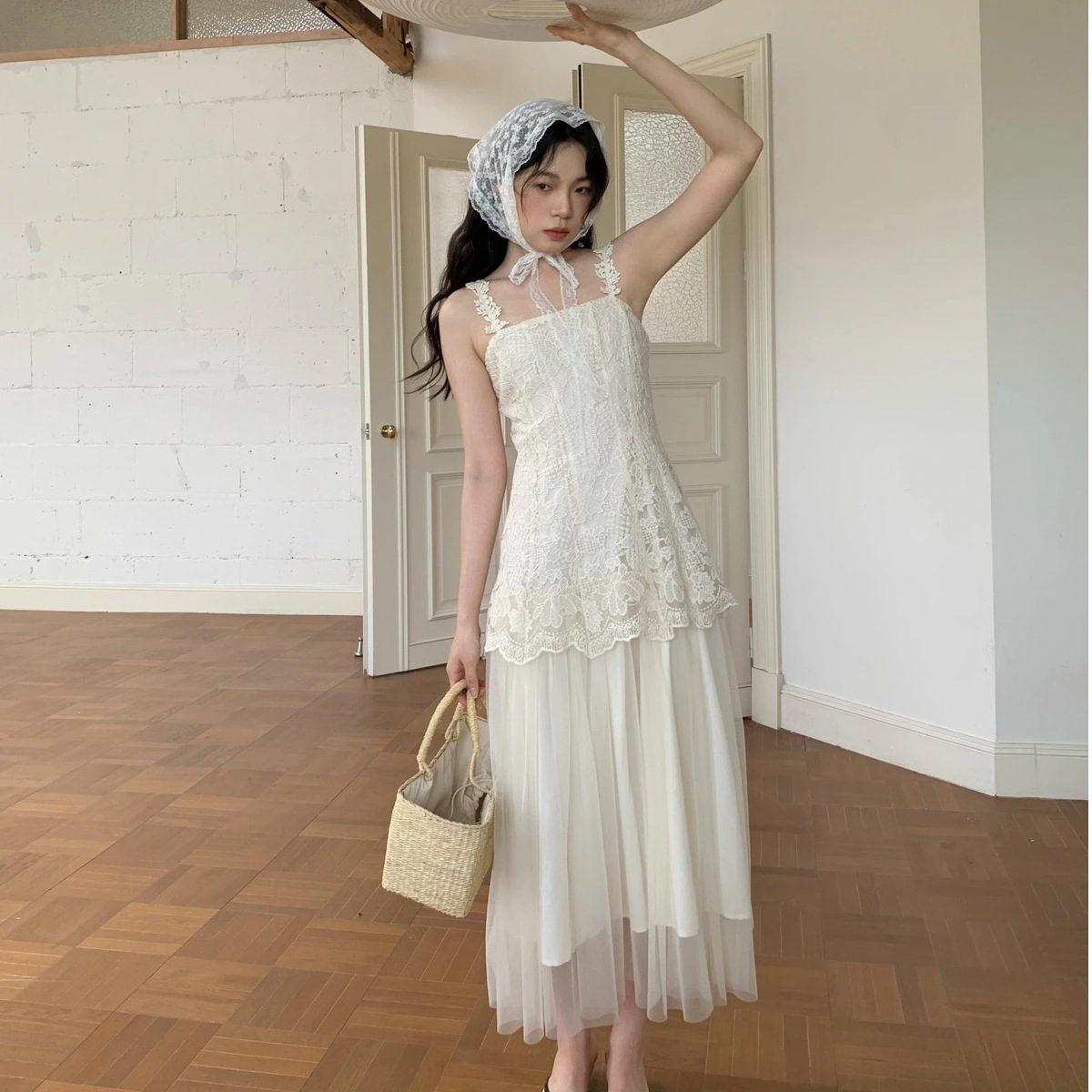 キャミソールワンピース 夏 レースドレスレースチュールのパッチワークワンピース ネックストラップワンピース