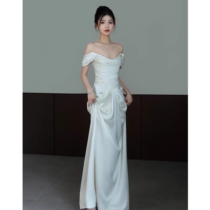 ワンショルダーの軽ウエディングドレスシンプルツアーホワイト2023新婦韓国式超仙迎賓のお出かけ紗ドレスドレスドレス