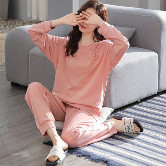 ルームウェア レディース 上下セット 2点セット 大きいサイズ 長袖 長ズボン かわいい パジャマ ナイトウェア 寝巻き 部屋着 おうち服 ワンポイント シンプル 無地 ラウンドネック カジュアル コ