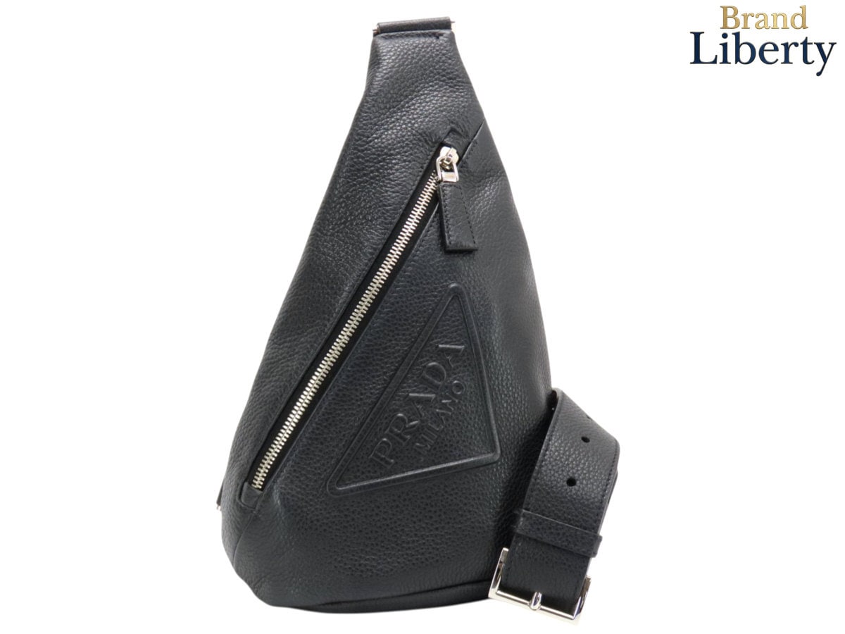 超美品プラダPRADAヴィッテロダイノVITELLODAINOトライアングルロゴレザースリングバッグボディバッグバムバッグショルダーバッグNEROブラックカーフレザー2VZ098