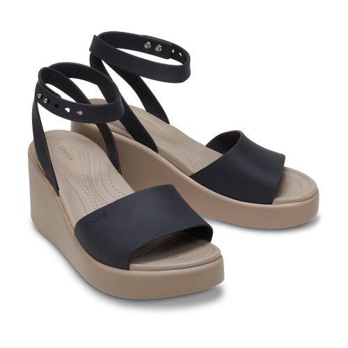 CROCS 여성 BROOKLYN ANKLE STRAP WEDGE BKM (24SWSD209406)