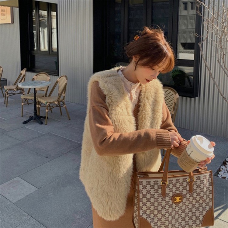 通勤する ファー 厚手 イミテーションフォックス ぬいぐるみ ベスト 中長セクション の新作