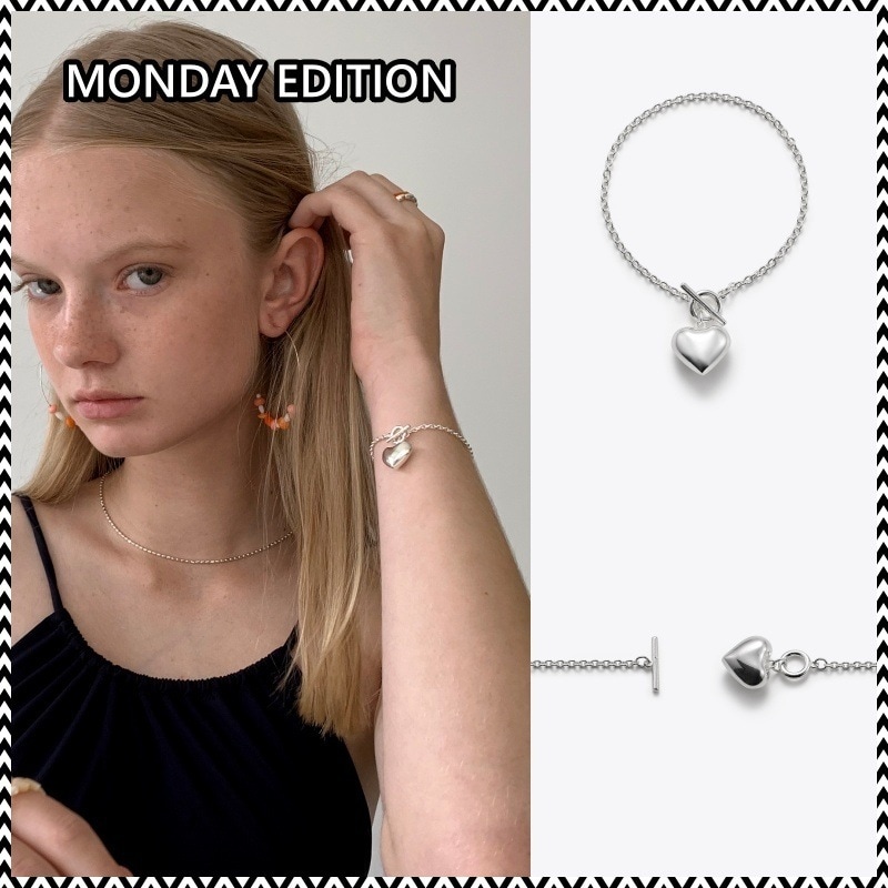 MONDAY EDITION POUNDING HEART BRACELET