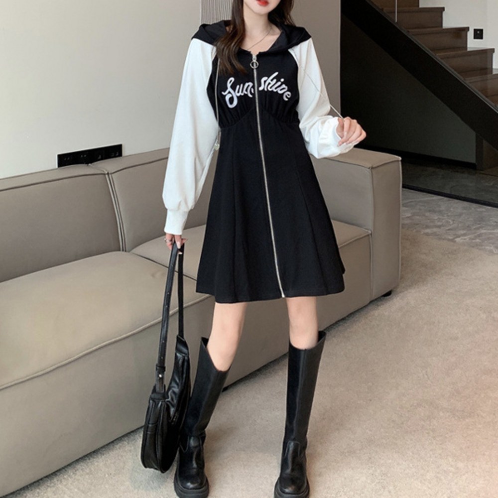 グディフレタリングフルジップナグランフレアフードワンピース