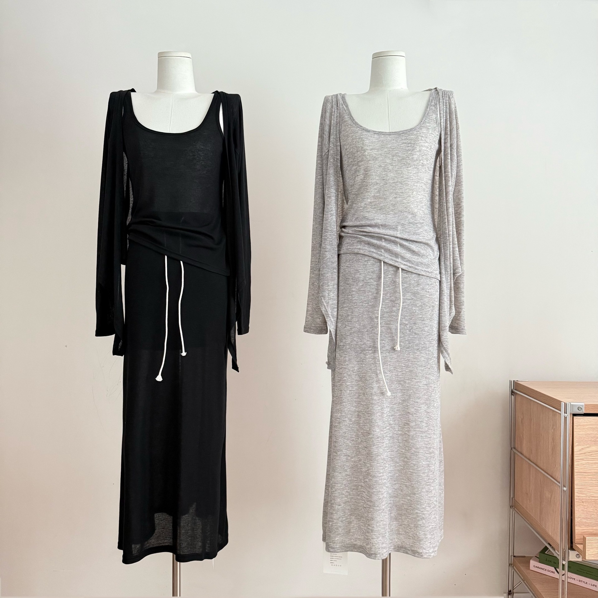 【急速出荷】蝶宝ヒッと着るのに苦労しない冷感ニットカーディガンキャミソール半身スカート3点セット女性