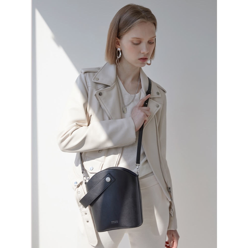 SEMICODE クルベバック - ブラック