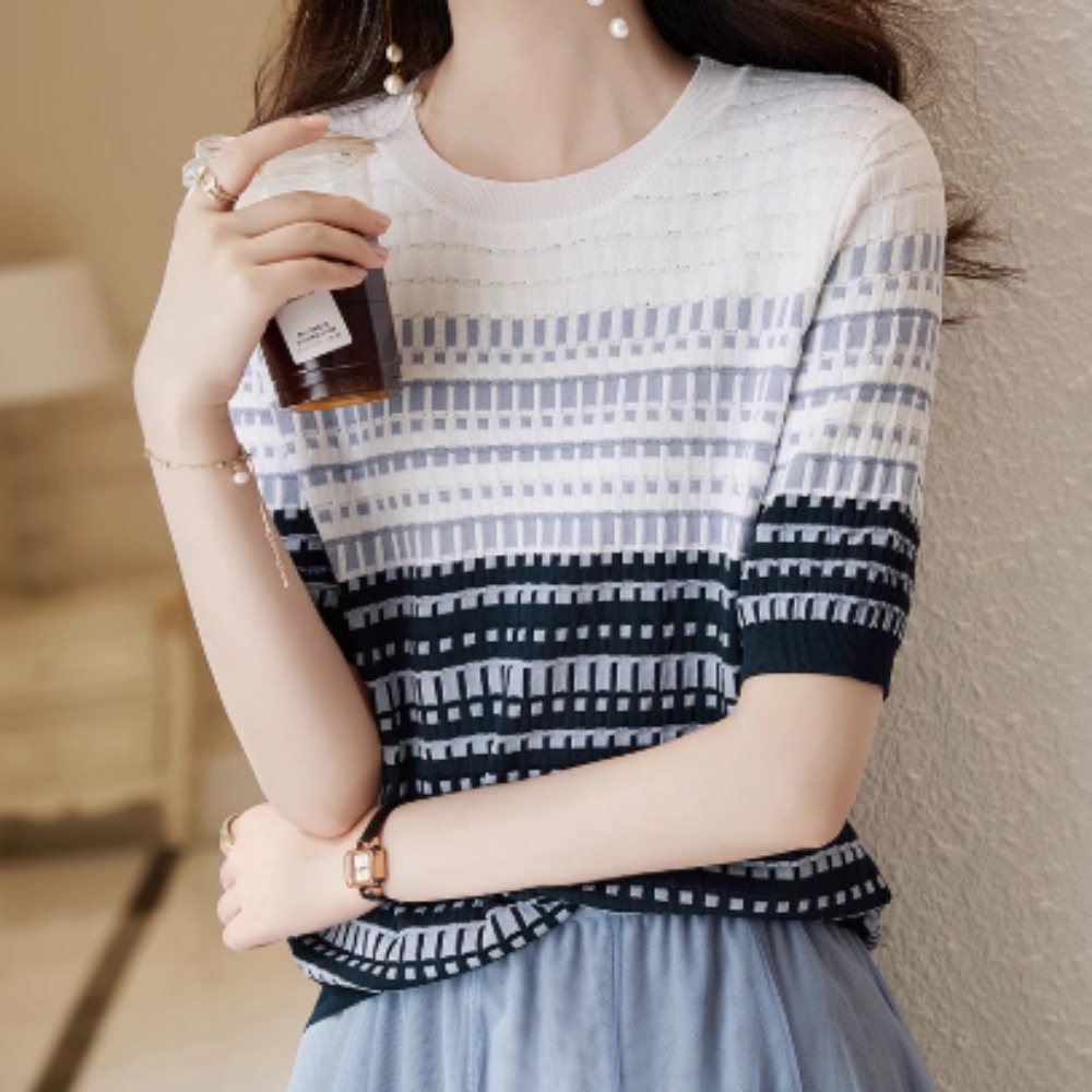 レディース トップス ニット 半袖 ストレート Iライン ニット ストレッチ 伸縮性 大人可愛い きれいめ 上品 おしゃれ かっこいい ガーリー 個性的 主役級 存在感 ラブリー キュート カレッジ風