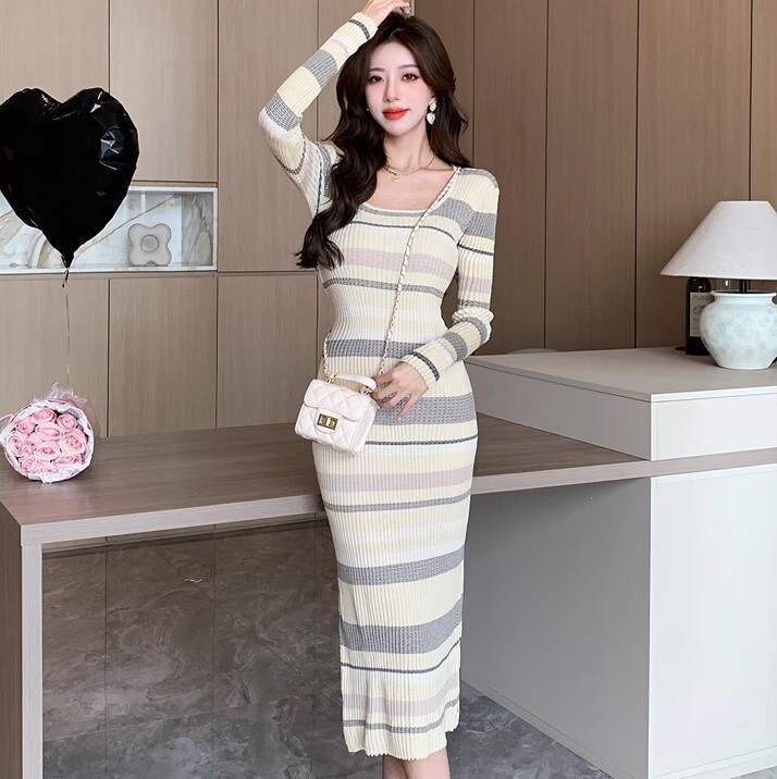 ワンピース ニットワンピース ボーダー ワンピドレス ロング丈 長袖 Uネック ニット かわいい 大人可愛い きれいめ カジュアル 大人 上品 おしゃれ お洒落 かっこいい 大人女子 ラブリー