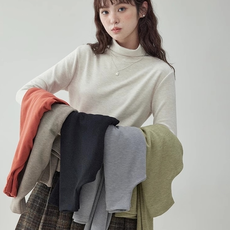 トップス カットソー 長袖 タートルネック プルオーバー ミディアム丈 萌え袖 かわいい 大人可愛い きれいめ シンプル 上品 おしゃれ かっこいい カジュアル こなれ感 個性的 ラフ ルーズ