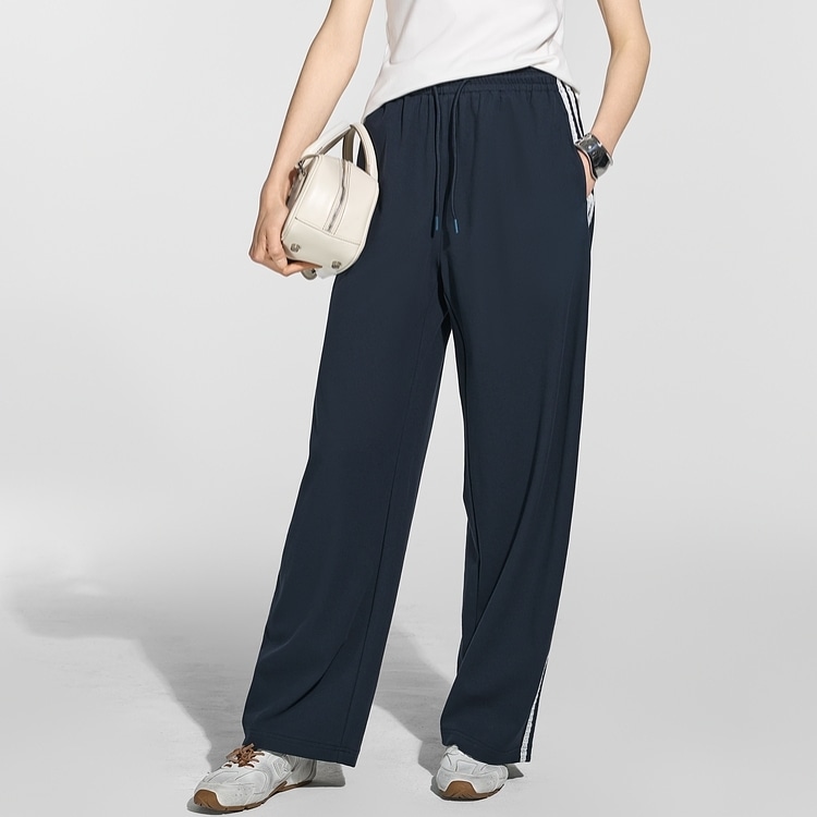 ボトムス パンツ ロングパンツ ストレートパンツ ウエストゴム ポケット 可愛い かわいい 大人可愛い きれいめ シンプル 上品 おしゃれ カジュアル レトロ こなれ感 個性的 主役級 ラフ ルーズ