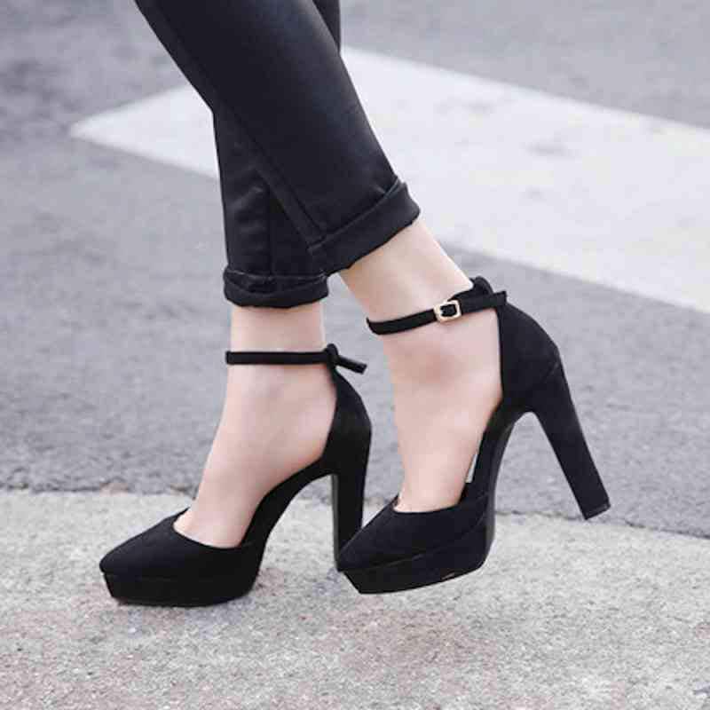 パンプス レディース ローヒール レザー 歩きやすい 夏 おしゃれ 痛くない 黒 ブーツ 秋 フラット ローファー ブランド 冬 ストラップ 春 幅広 ヒール 革 シューズ 靴下 疲れない 人気 結婚